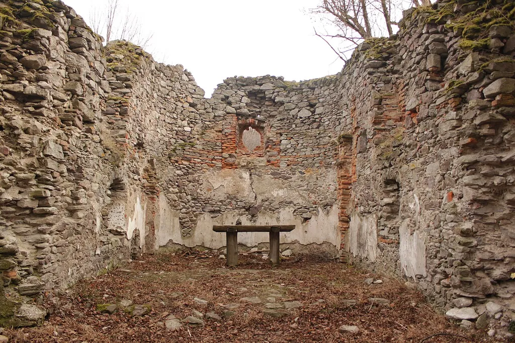 This media shows the protected monument with the number 305-182/0 CHMSK/305-182/0,CHMSK/305-182(other) in the Slovak Republic.