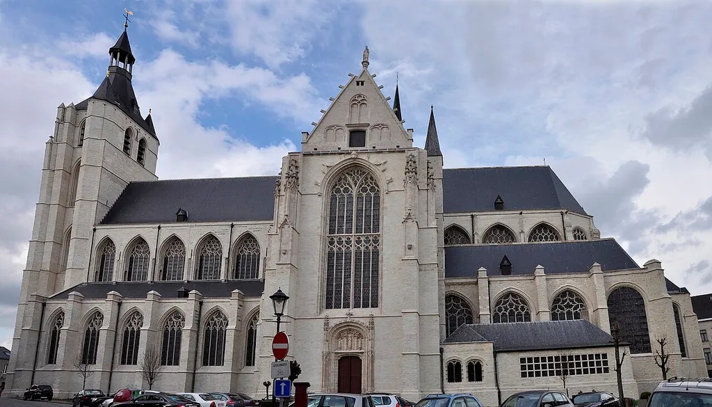 Onze-Lieve-Vrouw-over-de-Dijlekerk te Mechelen (België)