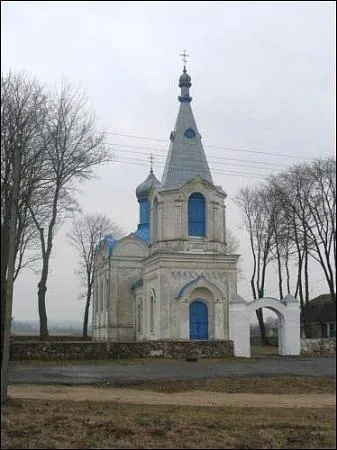 Никольская церковь в Славенске