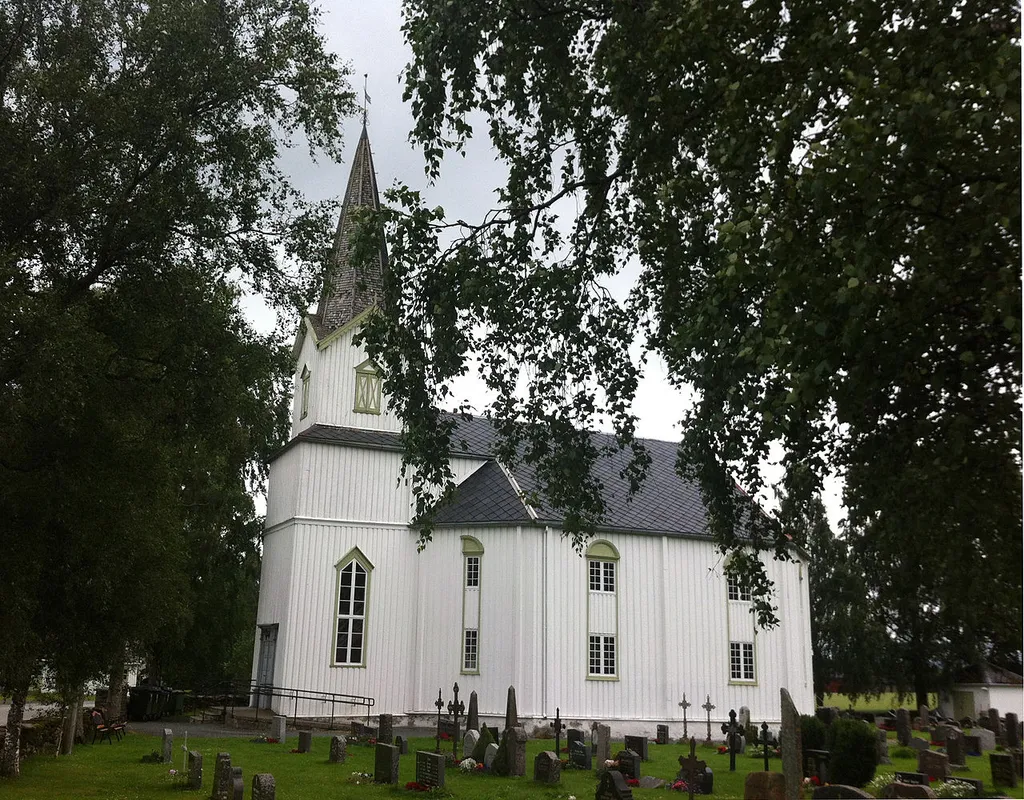 Vinne kirke i Verdal kommune, Nord-Trøndelag. Bygget 1817
