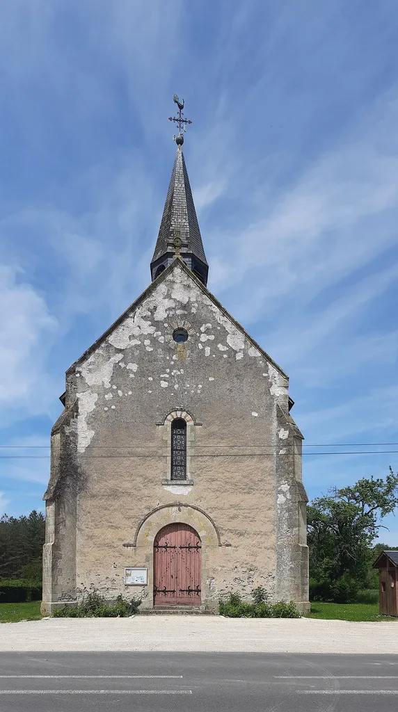 Front view of the Gallerand church at Chilleurs aux bois in May 2024.
