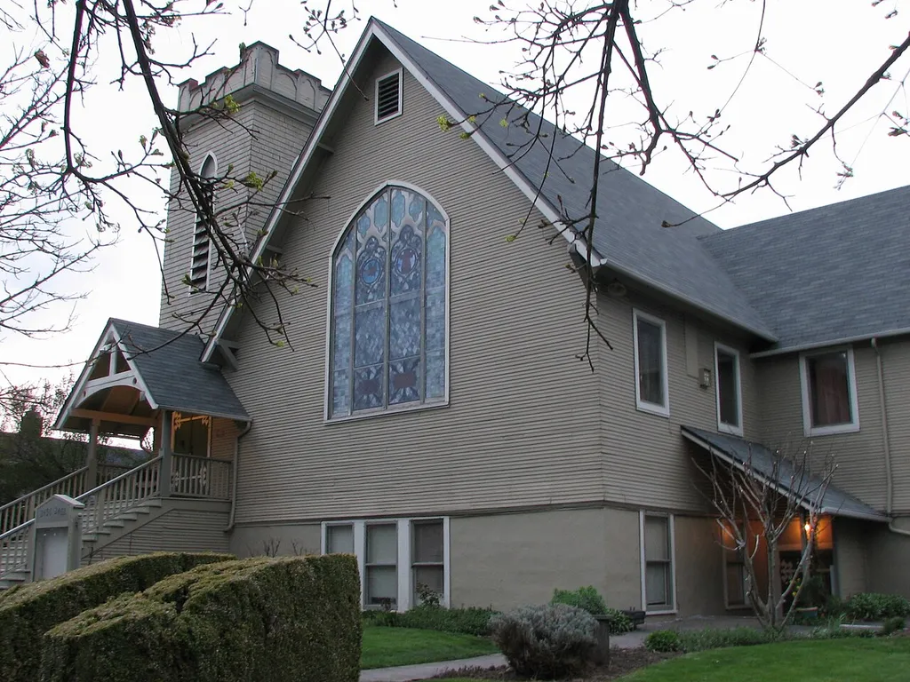 The Mizpah Presbyterian Church of East Portland at 2456-2462 Southeast Tamarack Avenue in Portland, Oregon, United States, is listed on the US National Register of Historic Places. It is no longer in its historic use as a church. This is an image of a place or building that is listed on the National Register of Historic Places in the United States of America. Its reference number is 83002174 (Wikidata).