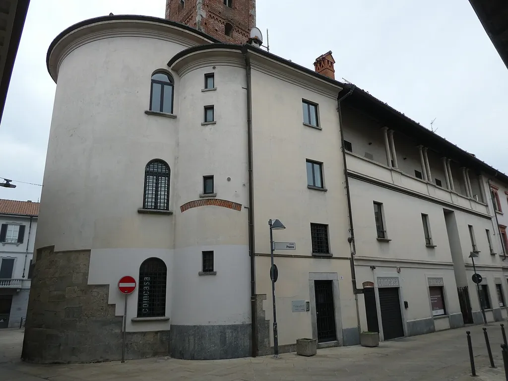 Seregno (Lombardy, Italy), former Saint Victor church