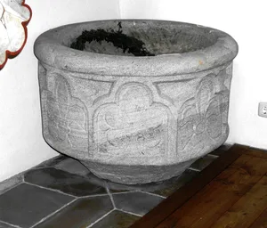 Gothic baptismal font of St. Emmeram (Trommetsheim)