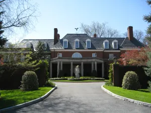 Hillwood Estate, Museum & Gardens