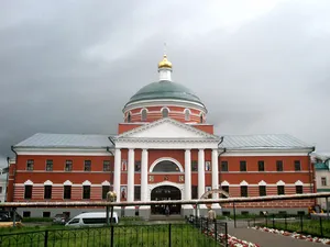 Church of the Exaltation of the Cross (Kazansky Bogoroditsky Monastery)