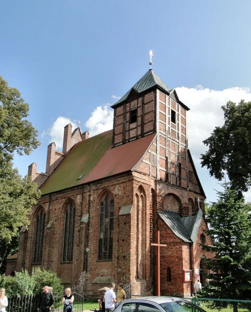 Kościół w Policach Jasienicy