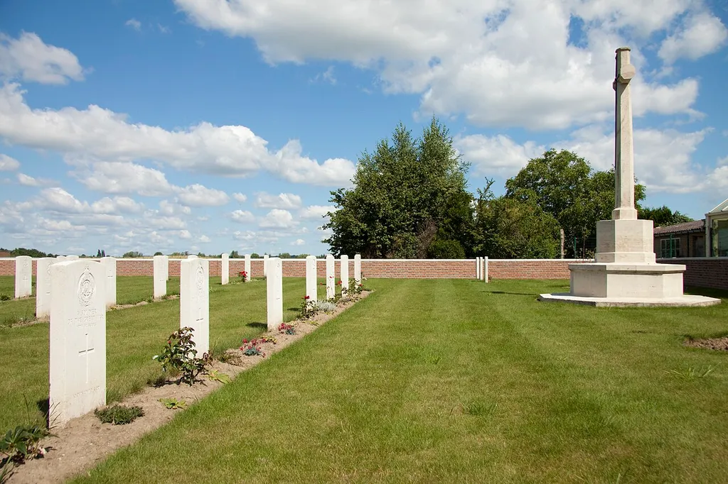 Le Touquet Railway Crossing Cemetery.