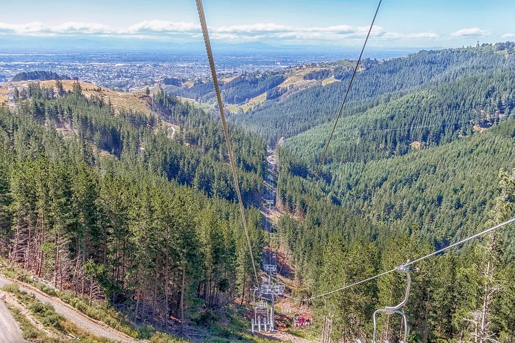 Wow...! What a wonderful addition to Christchurch - The Christchurch Adventure Park - and it is less than 10 minutes down the road from us. The chairlift is the longest in New Zealand at 1.8 km - a fantastic ride even for sightseers.
