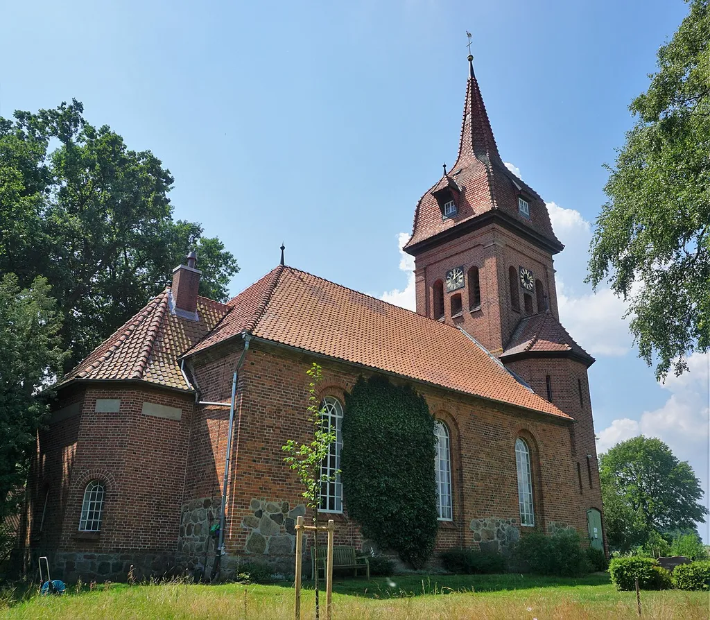 Church of Natendorf in the district of Uelzen. View from northeast.