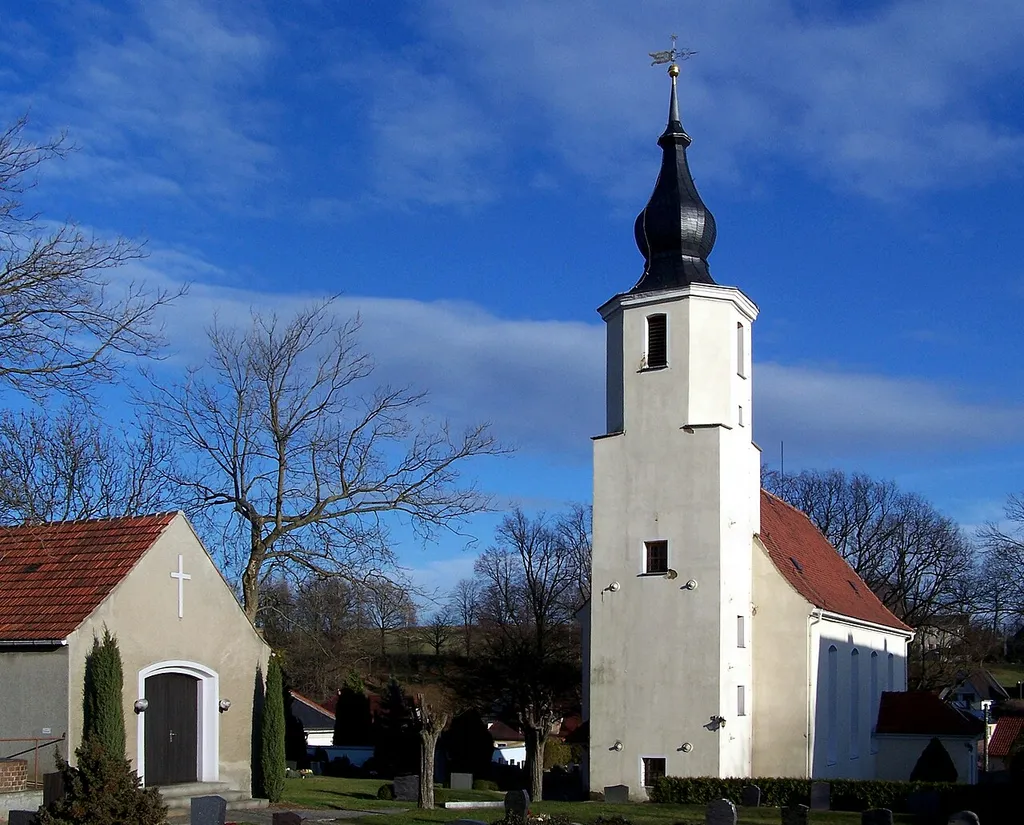 Kirche Oberlichtenau