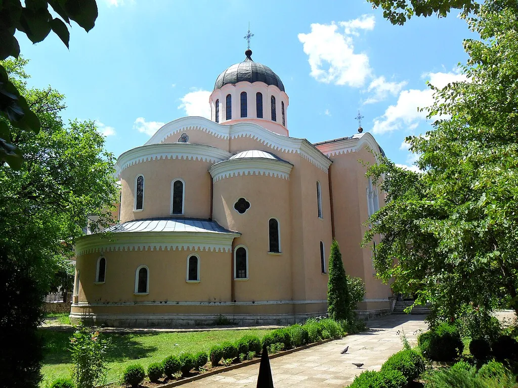 Holy Apostles Cathedral, Vratsa