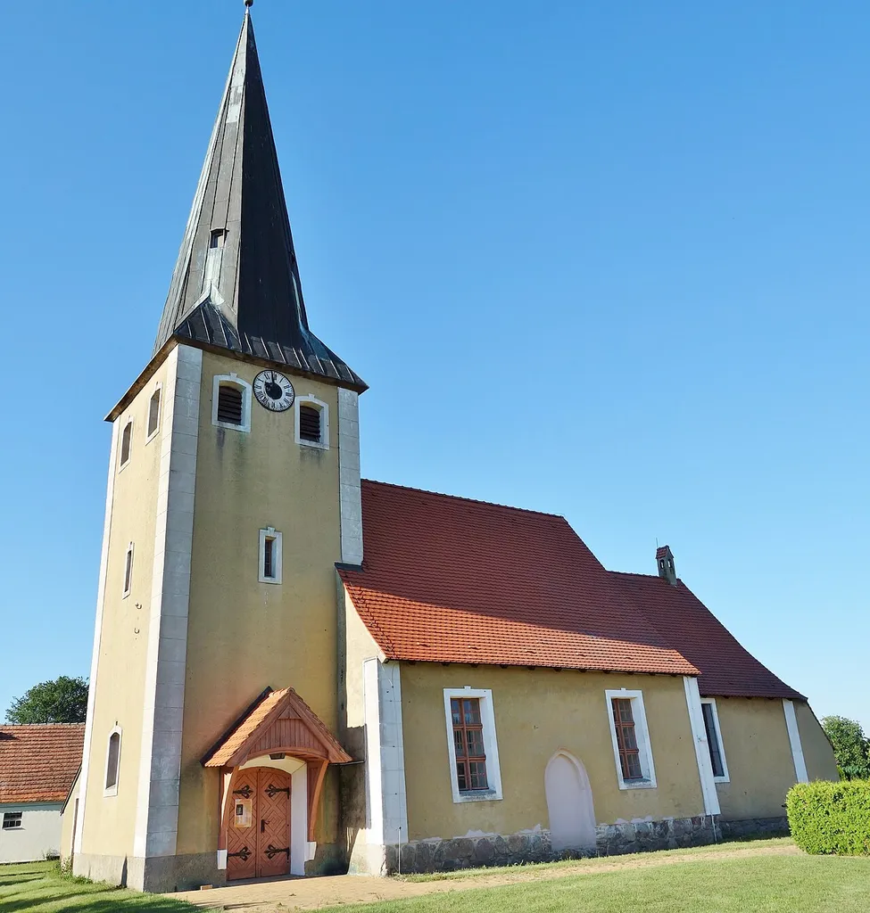 South-western view of the church in Gräningen , Nennhausen municipality , Havelland district, Brandenburg state, Germany.