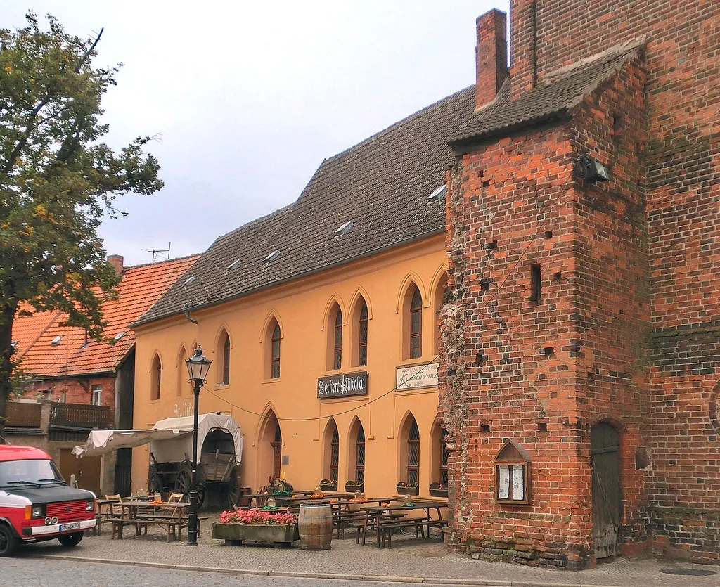 Tangermünde, Lange Straße 1, Zecherei St. Nikolai