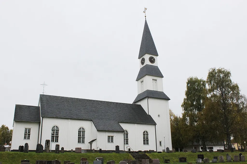 Särna kyrka (Särnabyn 3:26). Älvdalens kommun. Dalarna.