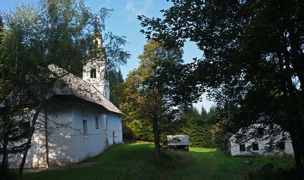 St. Leonhard church is one of the remote high churches in Karawanks mountains. It is situated by the old trade route which once connected Solčava region with Eisenkapel region.
