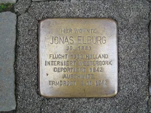 Stolperstein dedicated to Jonas Elburg