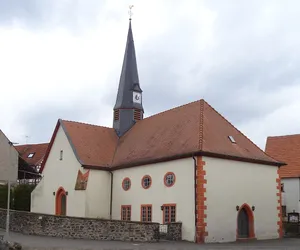 Evangelische Kirche Fauerbach