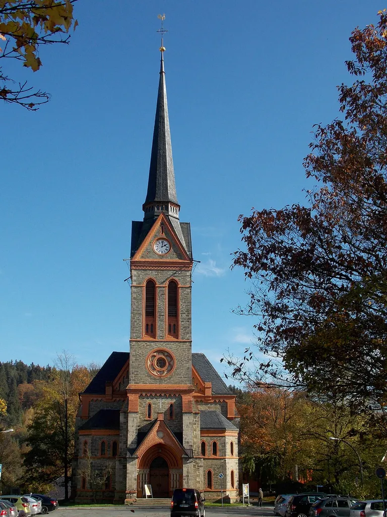 Bad Elster, St.Trinitatiskirche, Außenansicht von Westen