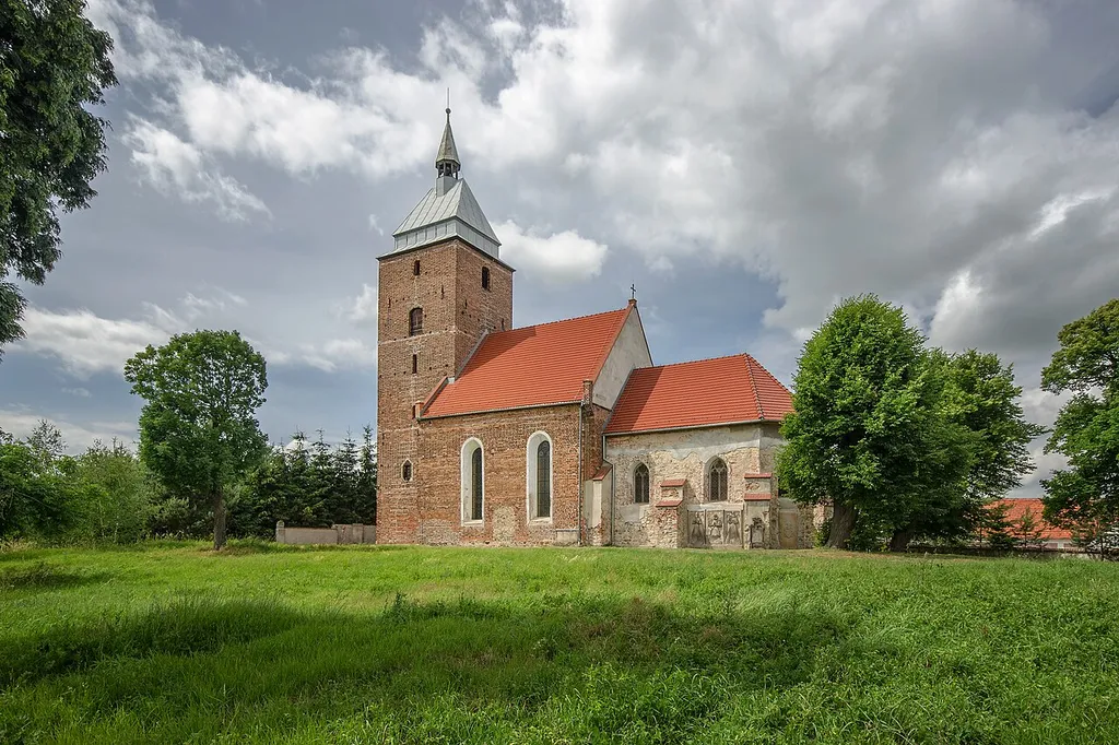 Rosochata, kościół fil. p.w. Wniebowzięcia NMP, 1517, 2 poł. XVII, 4 ćw. XIX