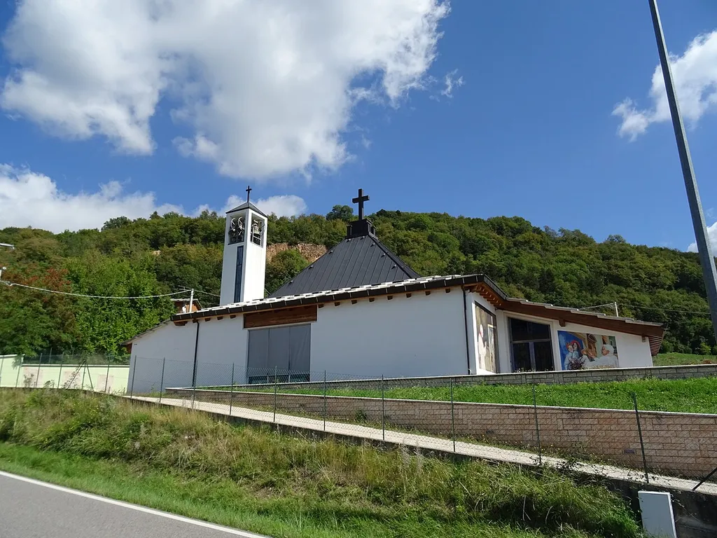 Cerna (Sant'Anna d'Alfaedo, Veneto, Italy), Mary Star of the Evangelization church