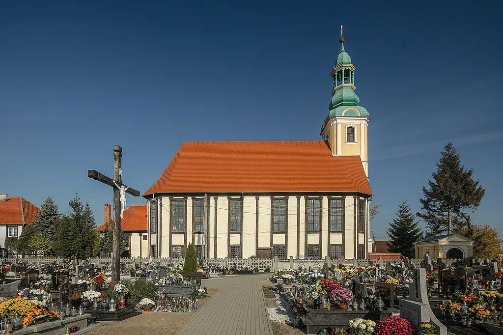 Wierzchowice, kościół ewangelicki p.w. Syjonu Fryderyka, ob. rzym.-kat. p.w. Narodzenia NMP, 1 poł. XVIII