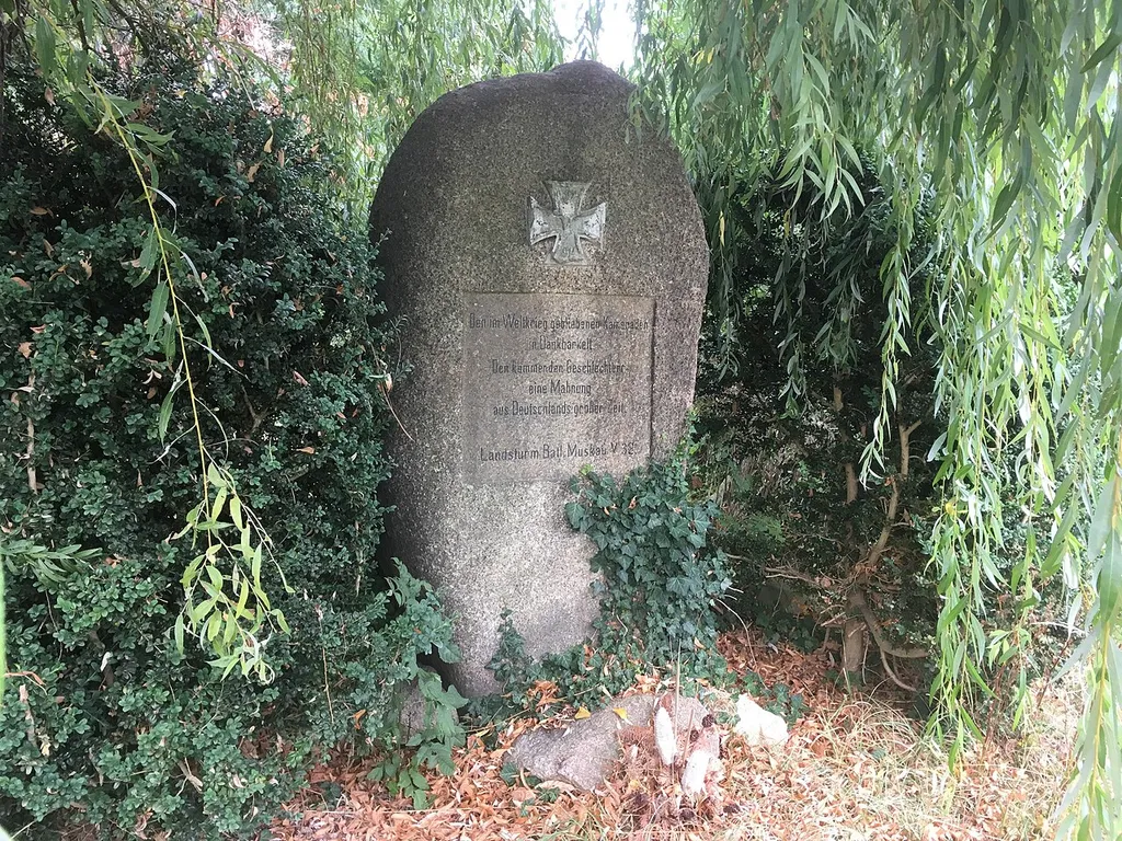 Memorial to the fallen soldiers of World War I in Horka Rothenburger Straße; cultural heritage monument