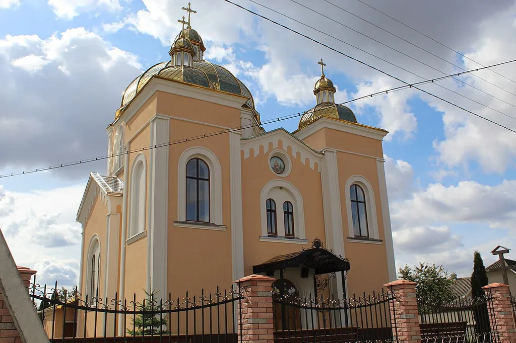 Церква Св. Димитрія (мур.), Самолусківці,