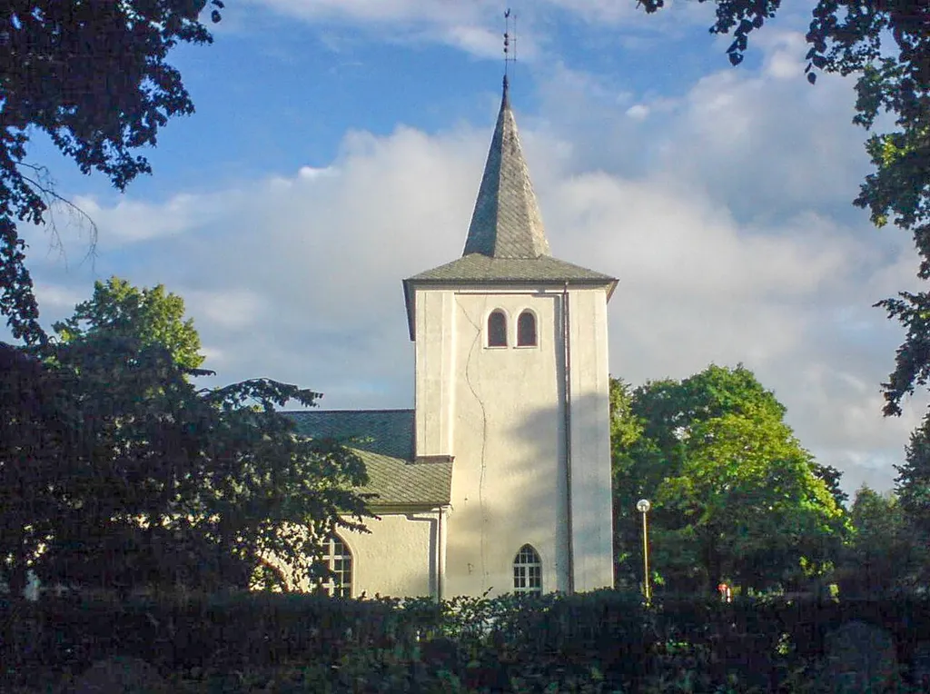 Parish church of Östra Fågelvik parish from the south Östra Fågelviks församlingskyrka från söder