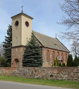 Village church Neuendorf im Sande
