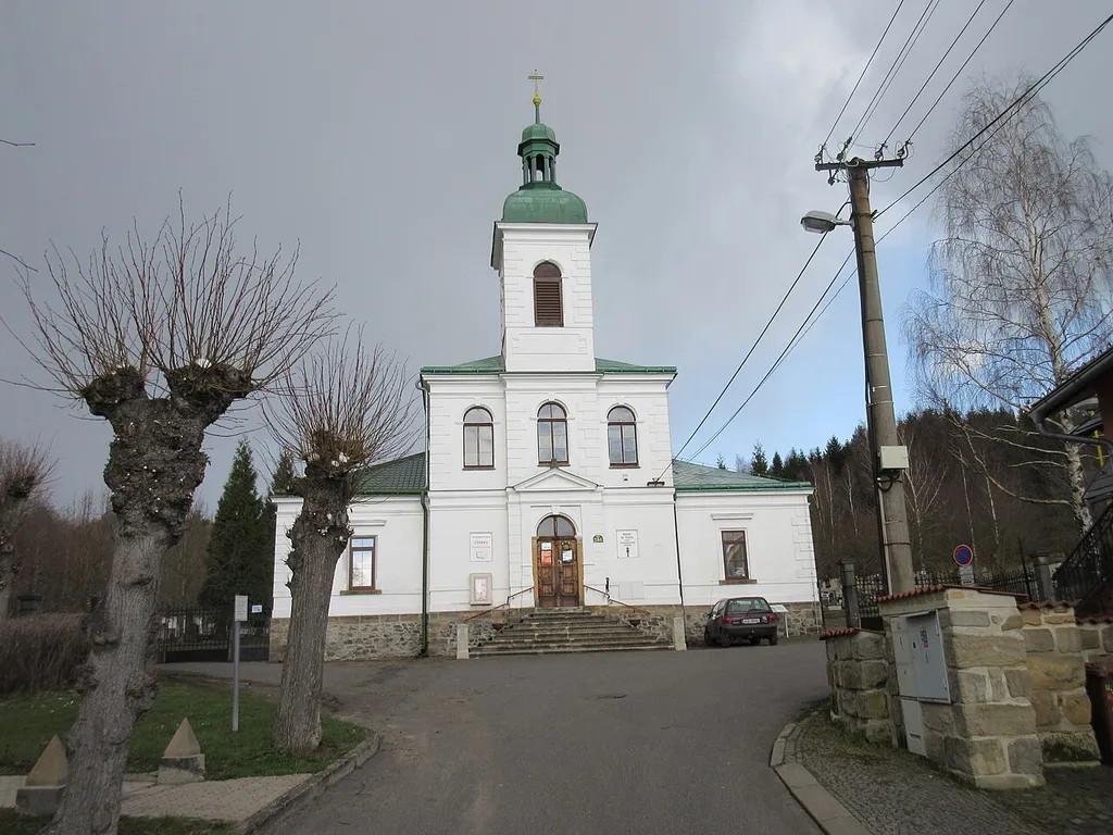 Kostel sv.Ducha v Arnultovicích