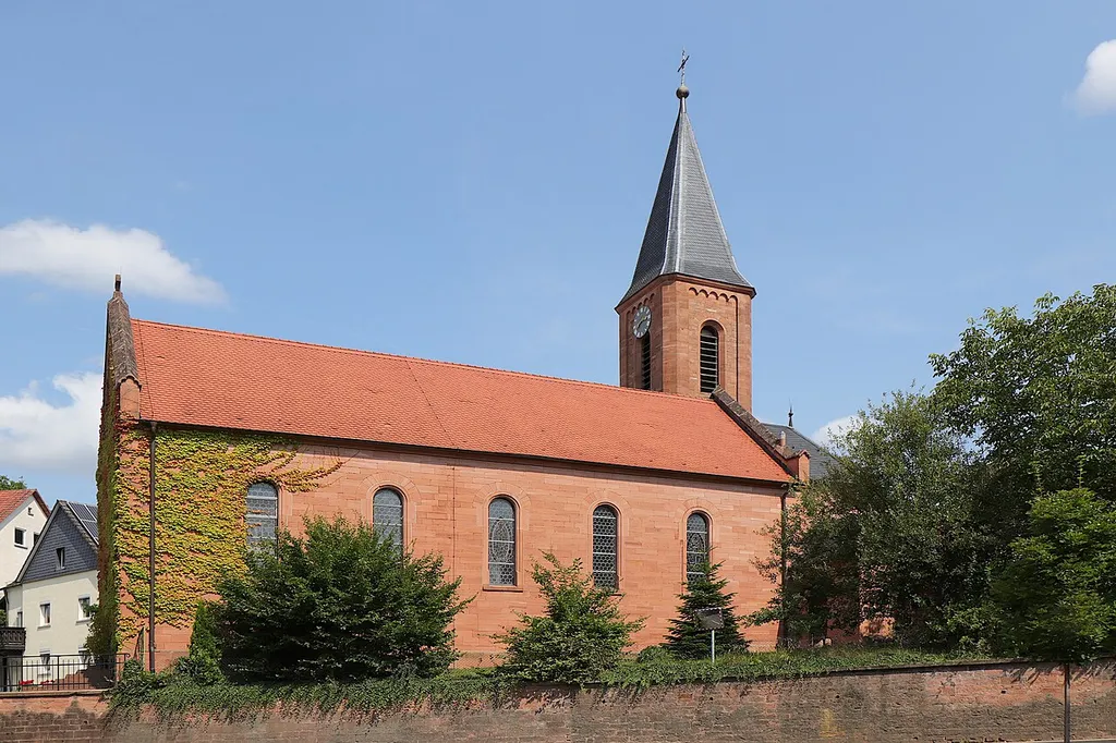 Bessenbach, district Strassbessenbach, Friedhofstrasse 1, church St. Wendelin