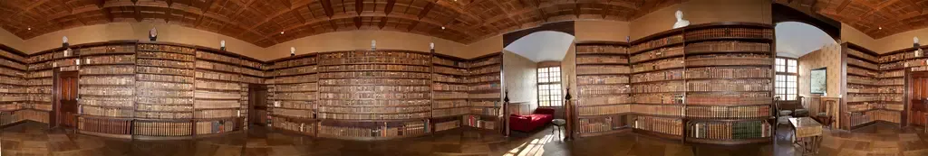 library of the Oron castle