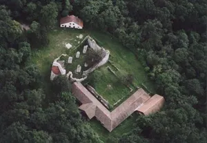 Benedictine abbey in Vértesszentkereszt