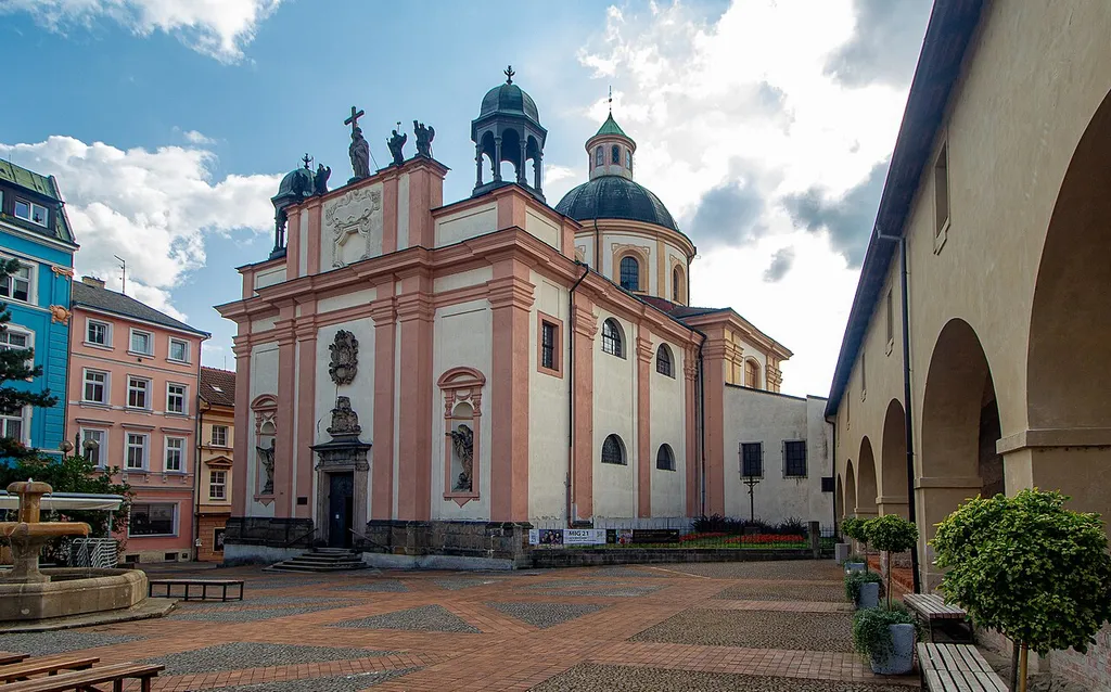 Děčín kostel Povýšení svatého Kříže