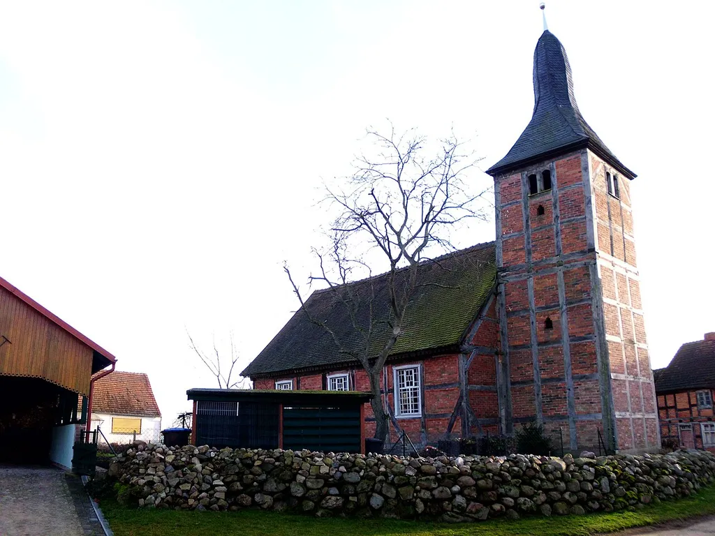 Dorfkirche in Guhlsdorf, Gemeinde Groß Pankow, Landkreis Prignitz