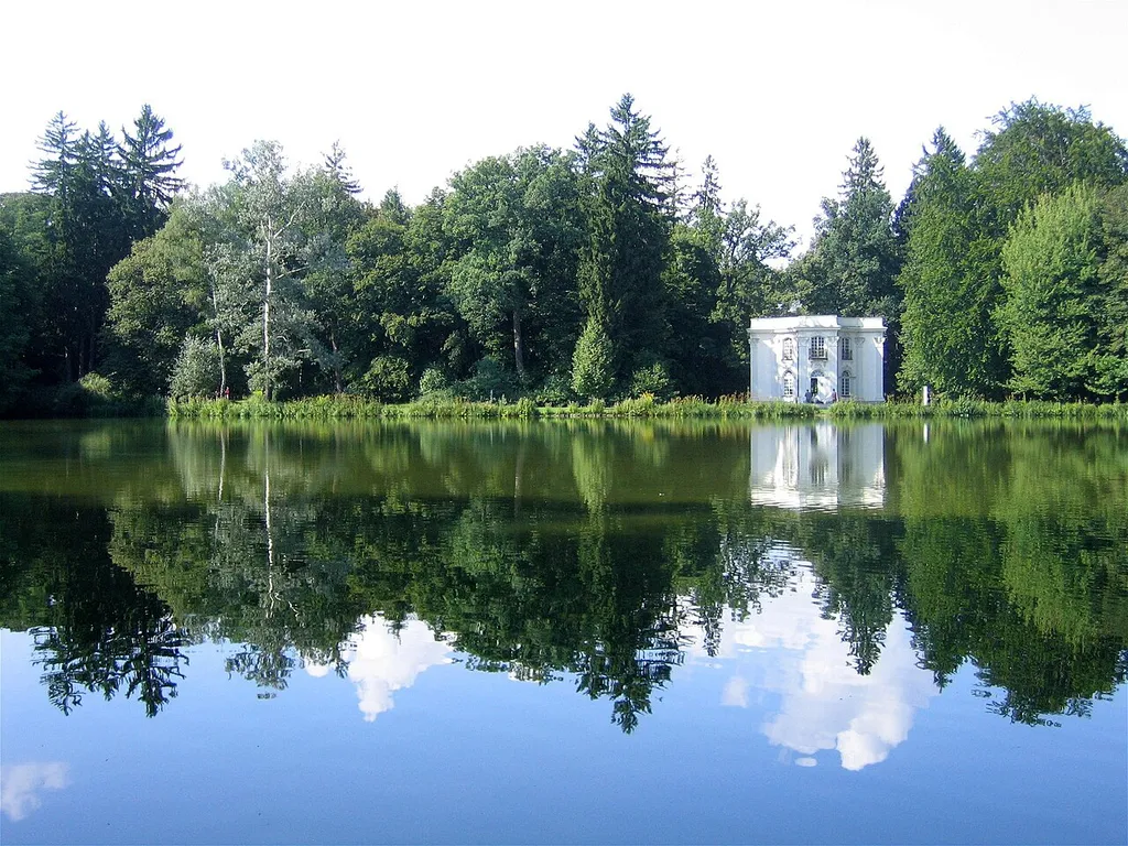 Pagodenburg im Schlosspark Nymphenburg in München