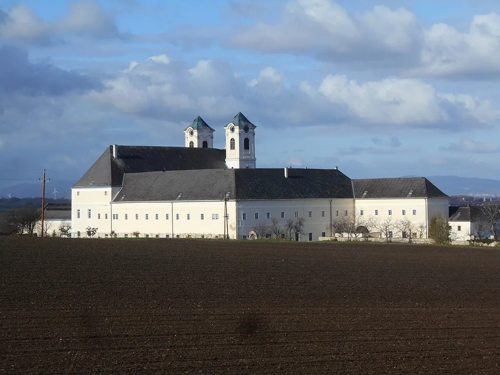 Loretto im Burgenland, ehem. Servitenkloster mit Wallfahrtskirche