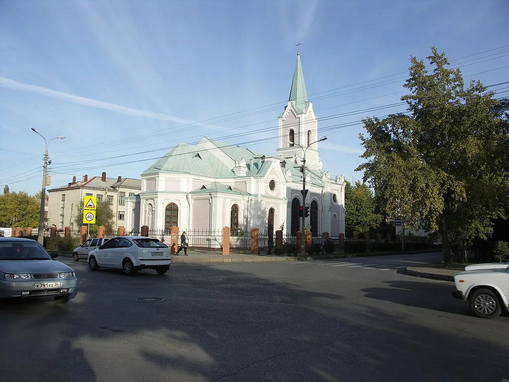 Католическая Церковь св. Николая в Волгограде