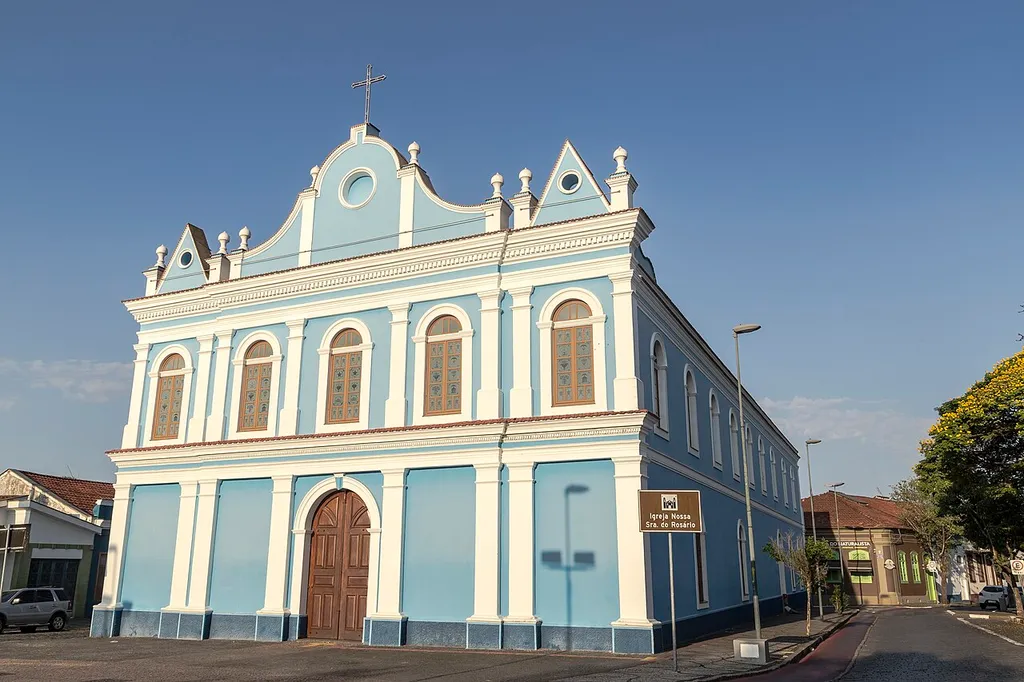 Bem tombado pelo CONDEPHAAT na cidade de Amparo