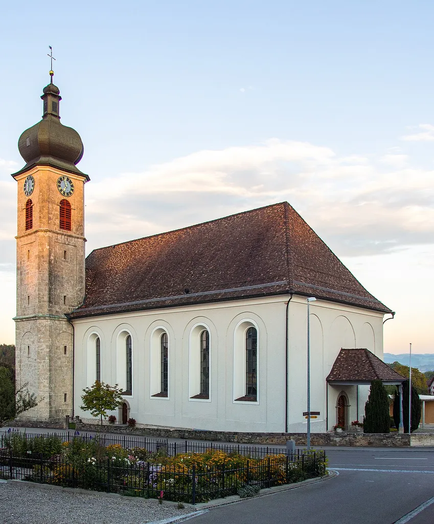 Katholische Pfarrkirche St. Johannes Baptist, Niederhelfenschwil