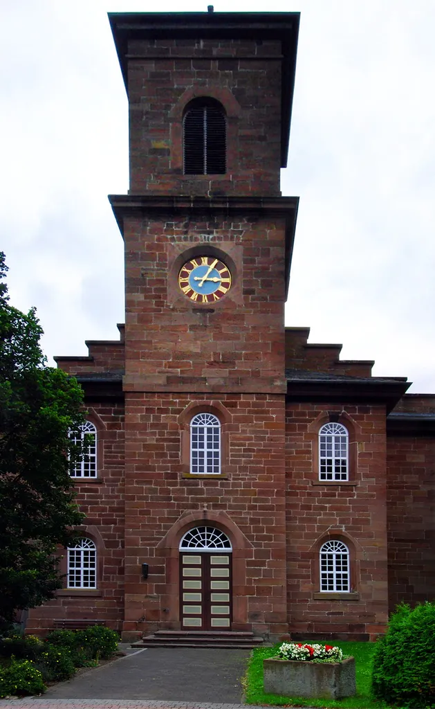 Panorama der Kirche in Loshausen (Hessen)