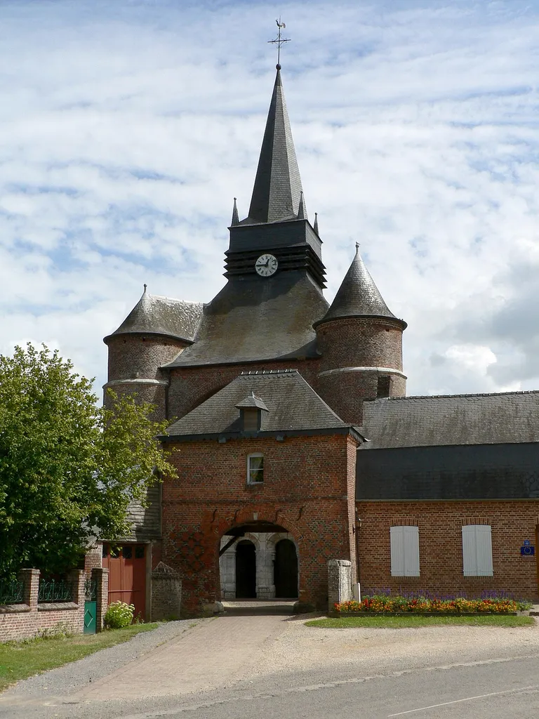 Église fortifiée de Parfondeval, Aisne, France