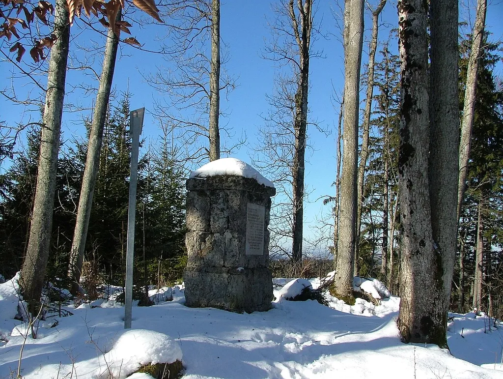 Gedenkstein für die Burg Hohentann, Kimratshofen