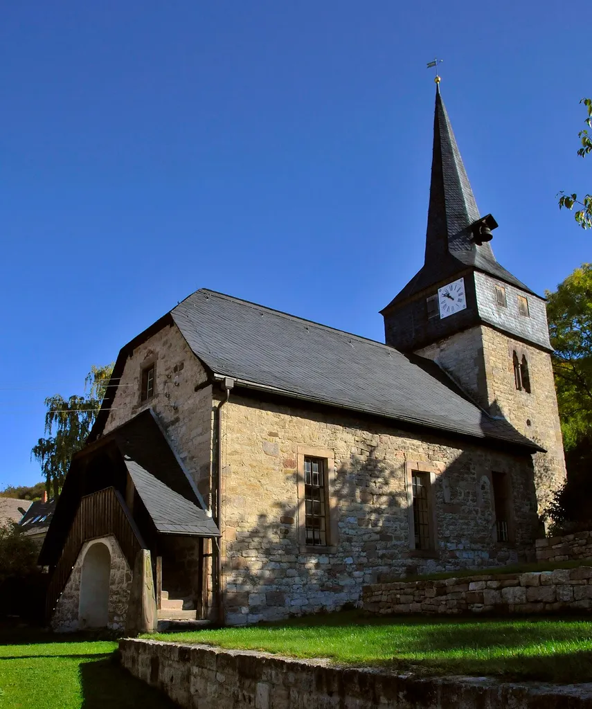 Saalborn, Kirche
