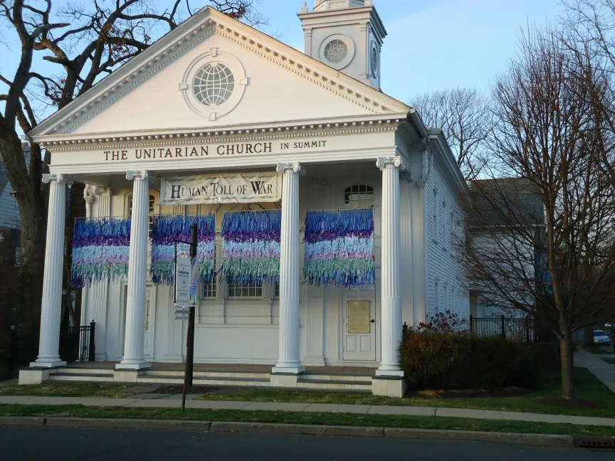 The Unitarian Church in Summit, New Jersey, as seen from Springfield Avenue looking north.