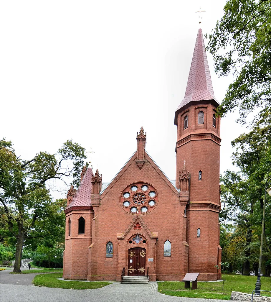 Stargard Szczeciński, kościół ewangelicki, ob. prawosławny p.w. śś. Apostołów Piotra i Pawła, 1880