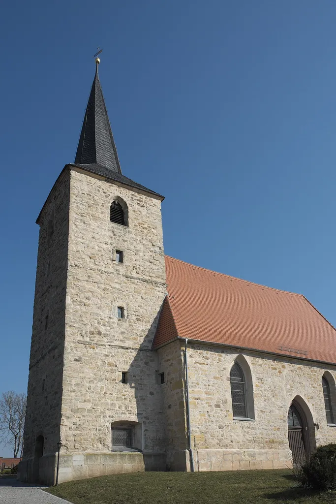 Dorfkirche in Lossa (Finne) im Burgenlandkreis in Sachsen-Anhalt/Deutschland
