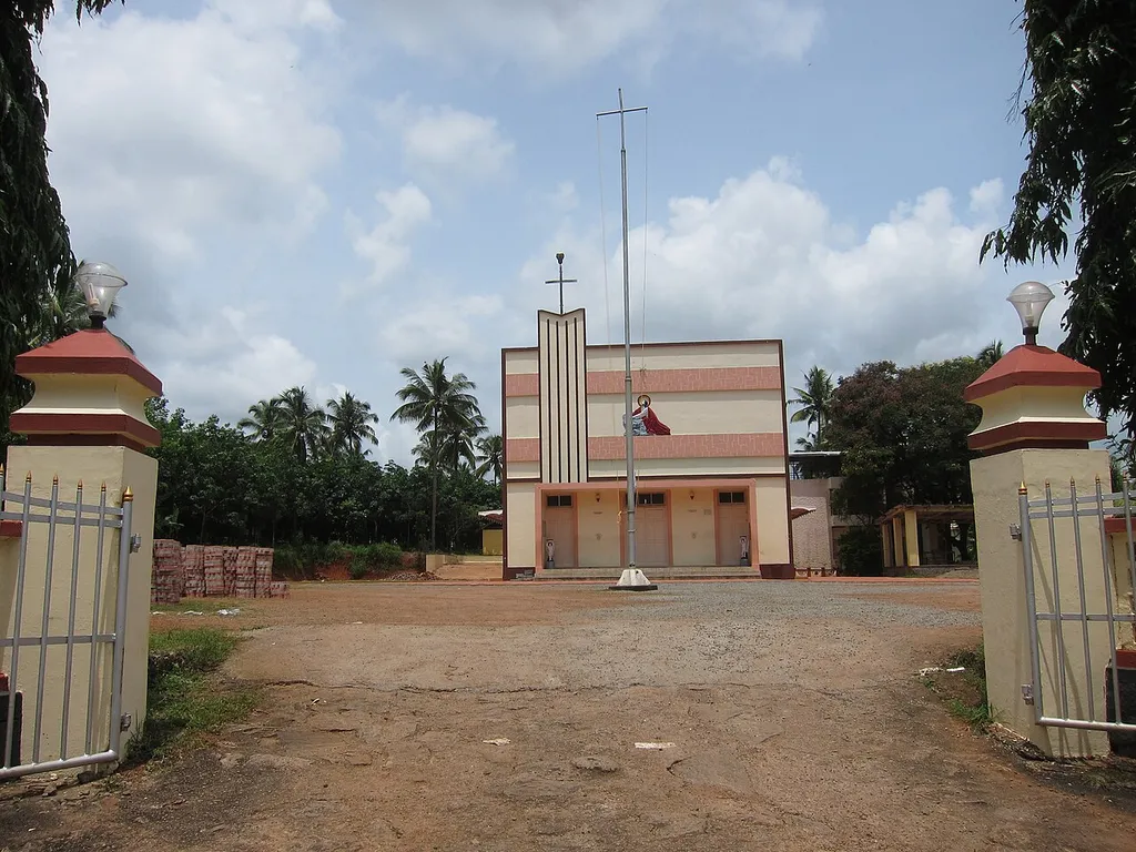 Velayanadu - St. Mary's Church, Near Vellangaloor, Irinjalakuda Diocese, Thrissur District, Vellangaloor Panjchayath വെളയനാട് സെന്റ് മേരീസ് ചർച്ച്, വെള്ളാങ്ങല്ലൂരിനടുത്ത്, ഇരിങ്ങാലക്കുട രൂപത, തൃശ്ശൂർ ജില്ല, വെള്ളാങ്ങല്ലൂർ പഞ്ചായത്ത്