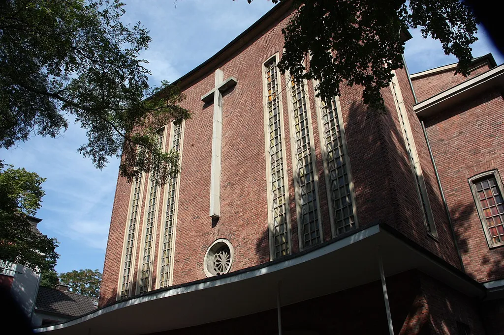 Kirchengebäude der Erlöserkirche Gelsenkirchen
